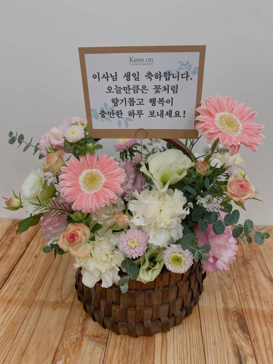 업로드 이미지