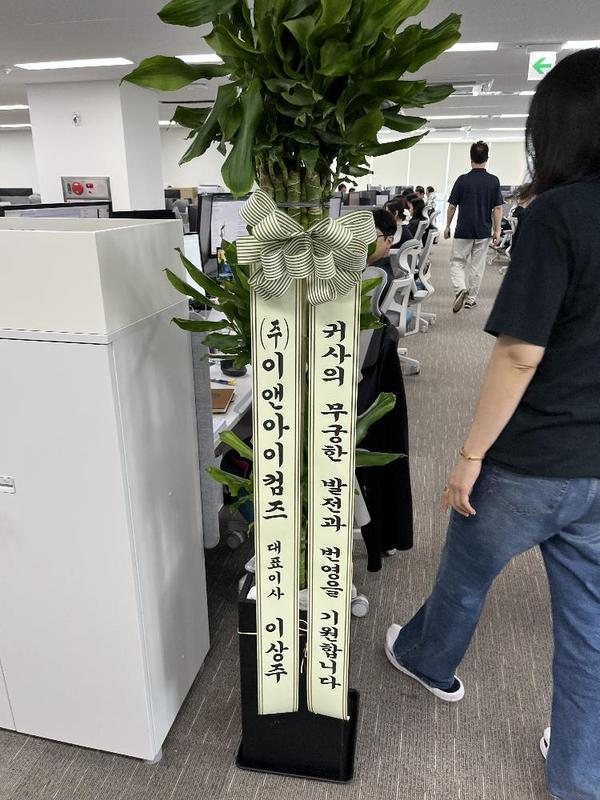 업로드 이미지