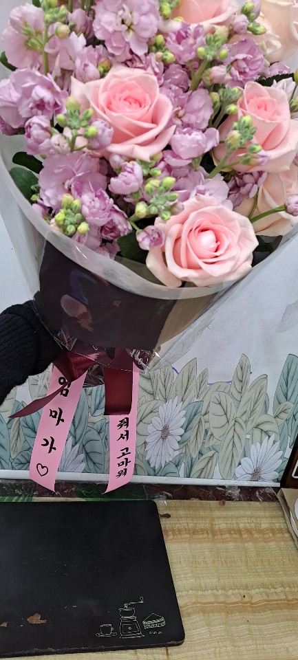 업로드 이미지