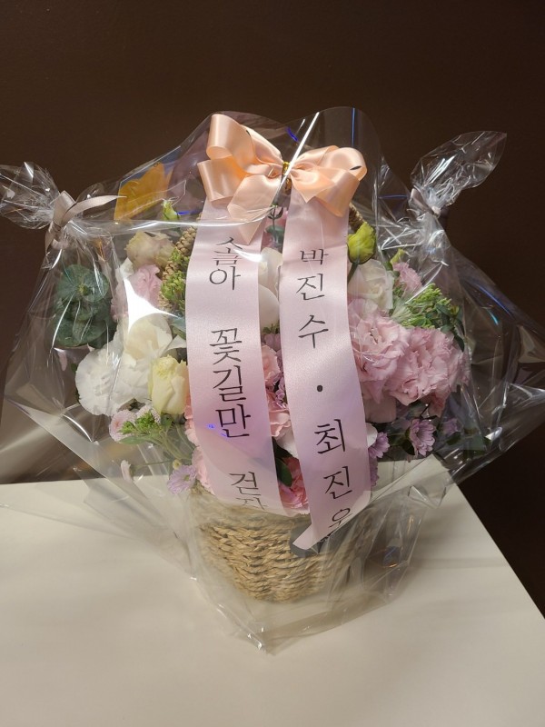 업로드 이미지