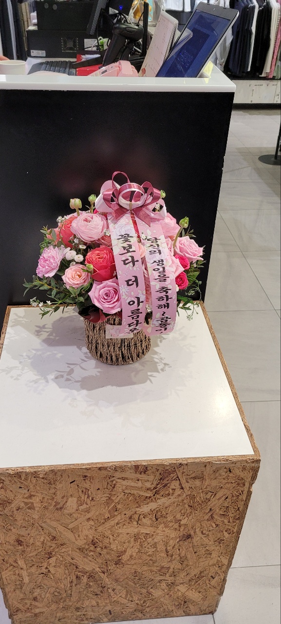 업로드 이미지