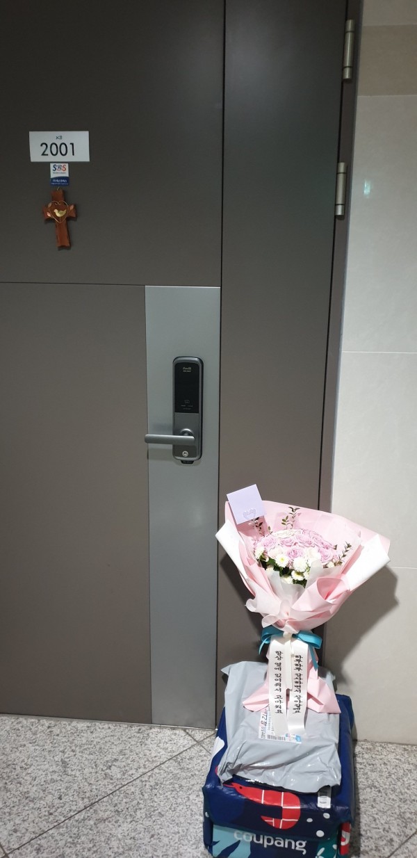 업로드 이미지
