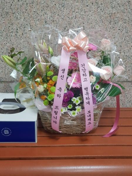 업로드 이미지