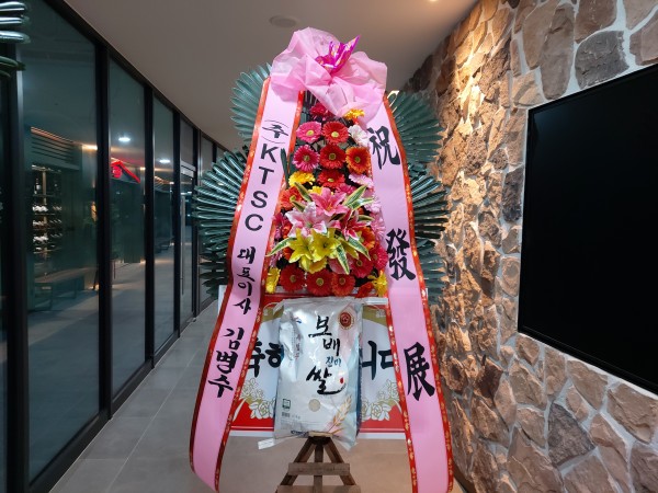 업로드 이미지