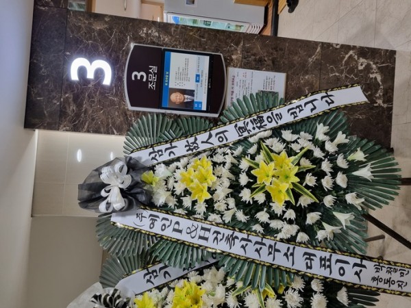 업로드 이미지