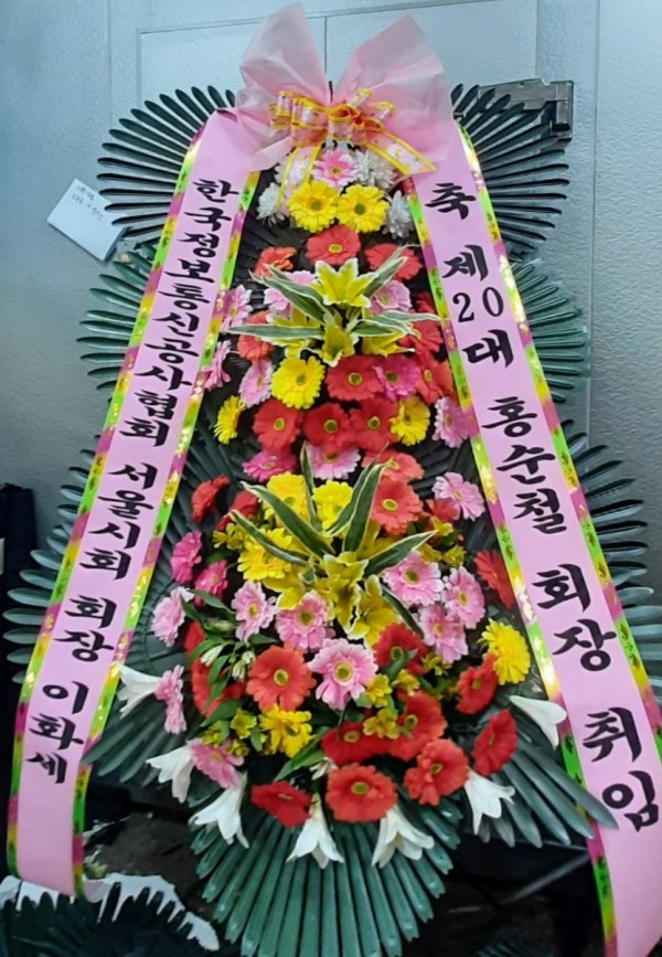 업로드 이미지