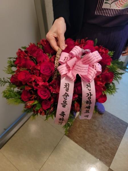 업로드 이미지