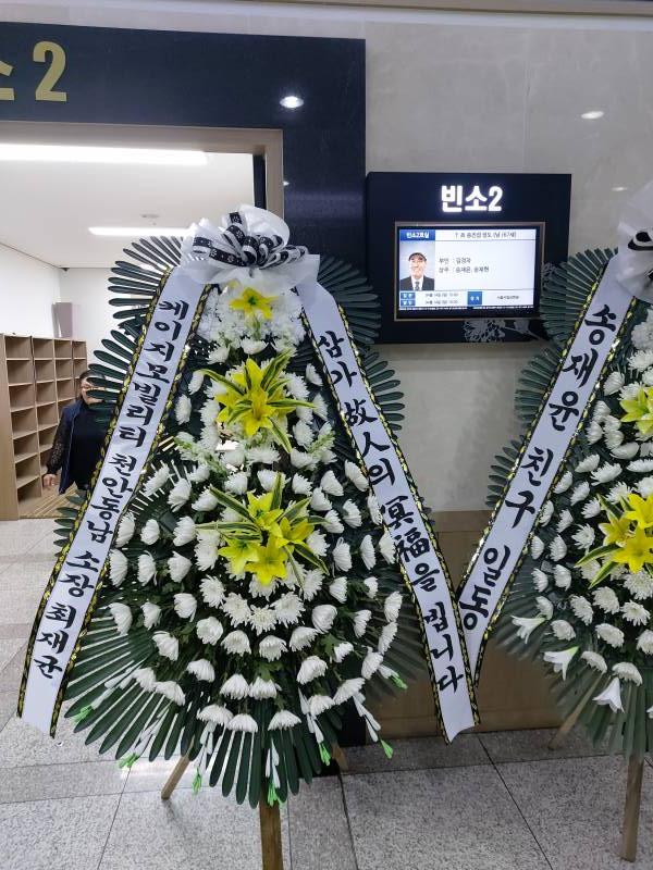 업로드 이미지