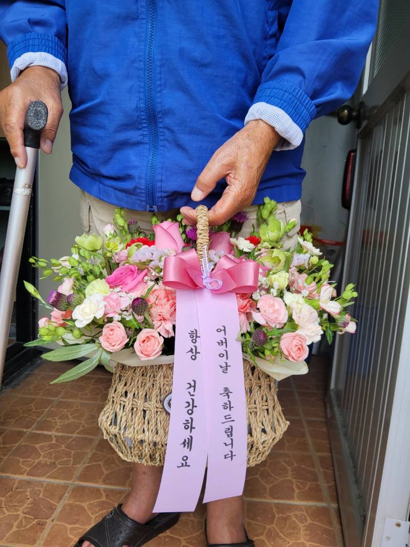 업로드 이미지