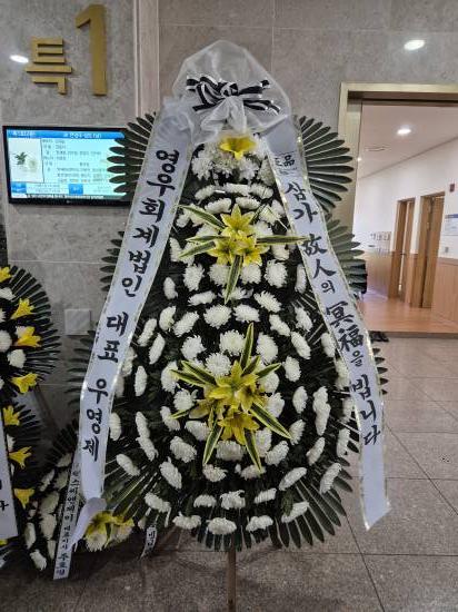 업로드 이미지