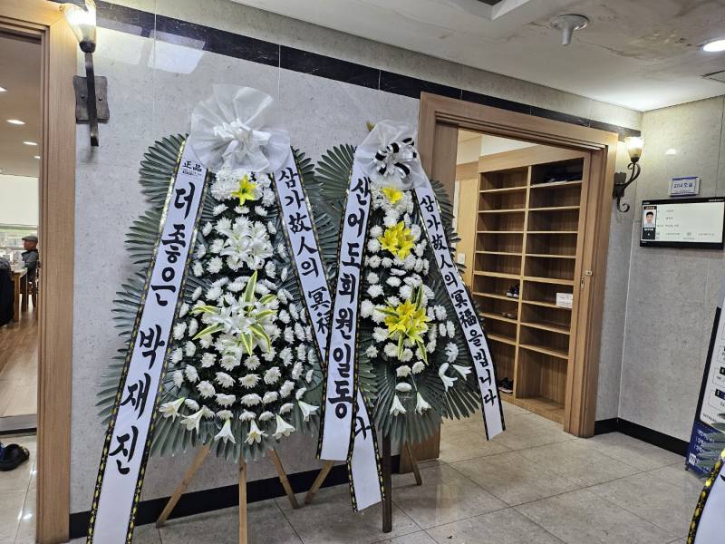 업로드 이미지