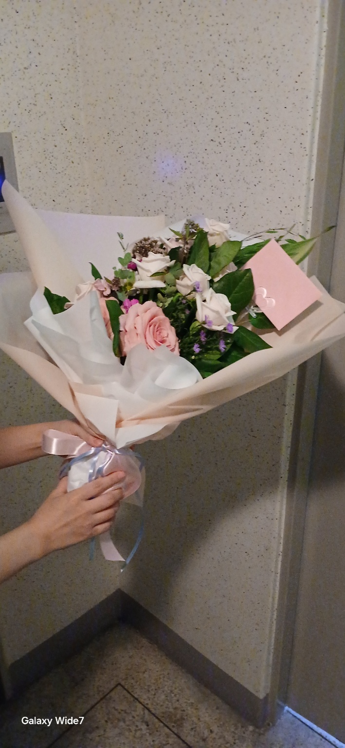 업로드 이미지