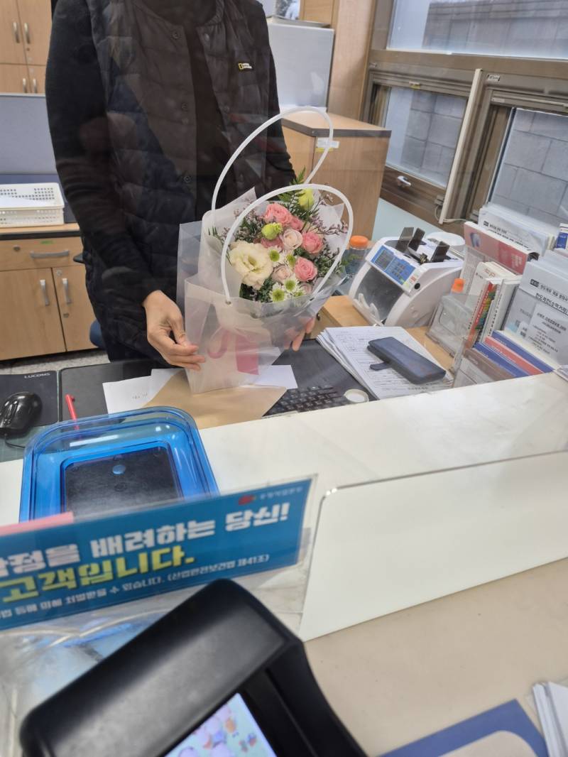 업로드 이미지