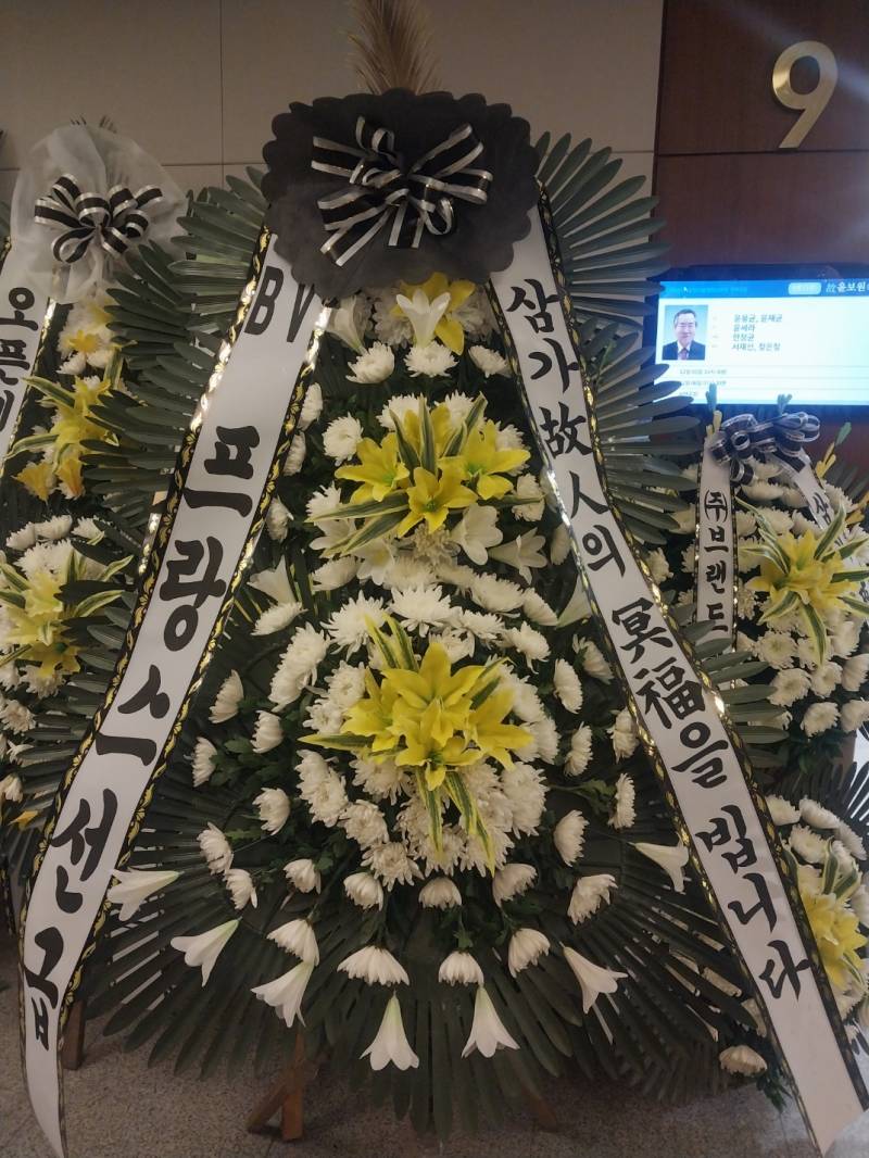 업로드 이미지