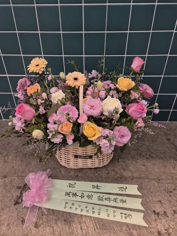 업로드 이미지