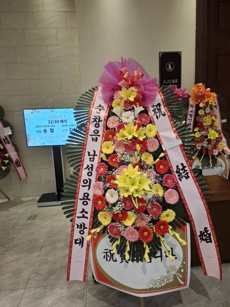 업로드 이미지