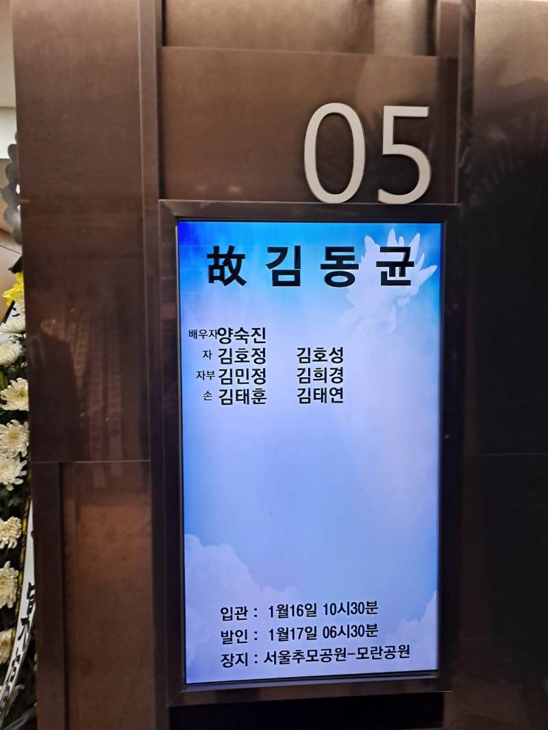 업로드 이미지