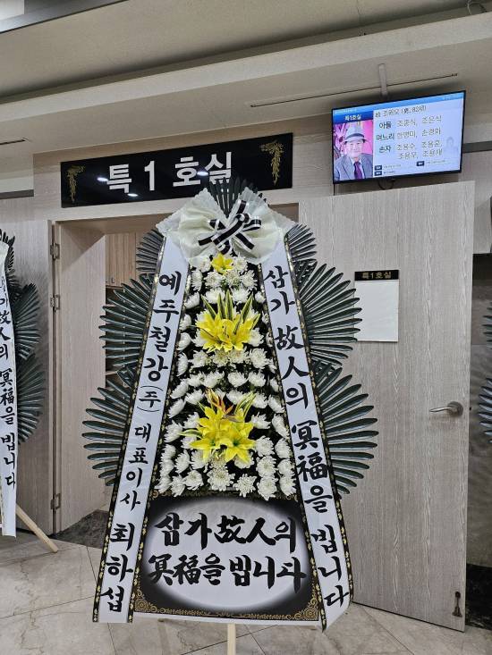 업로드 이미지
