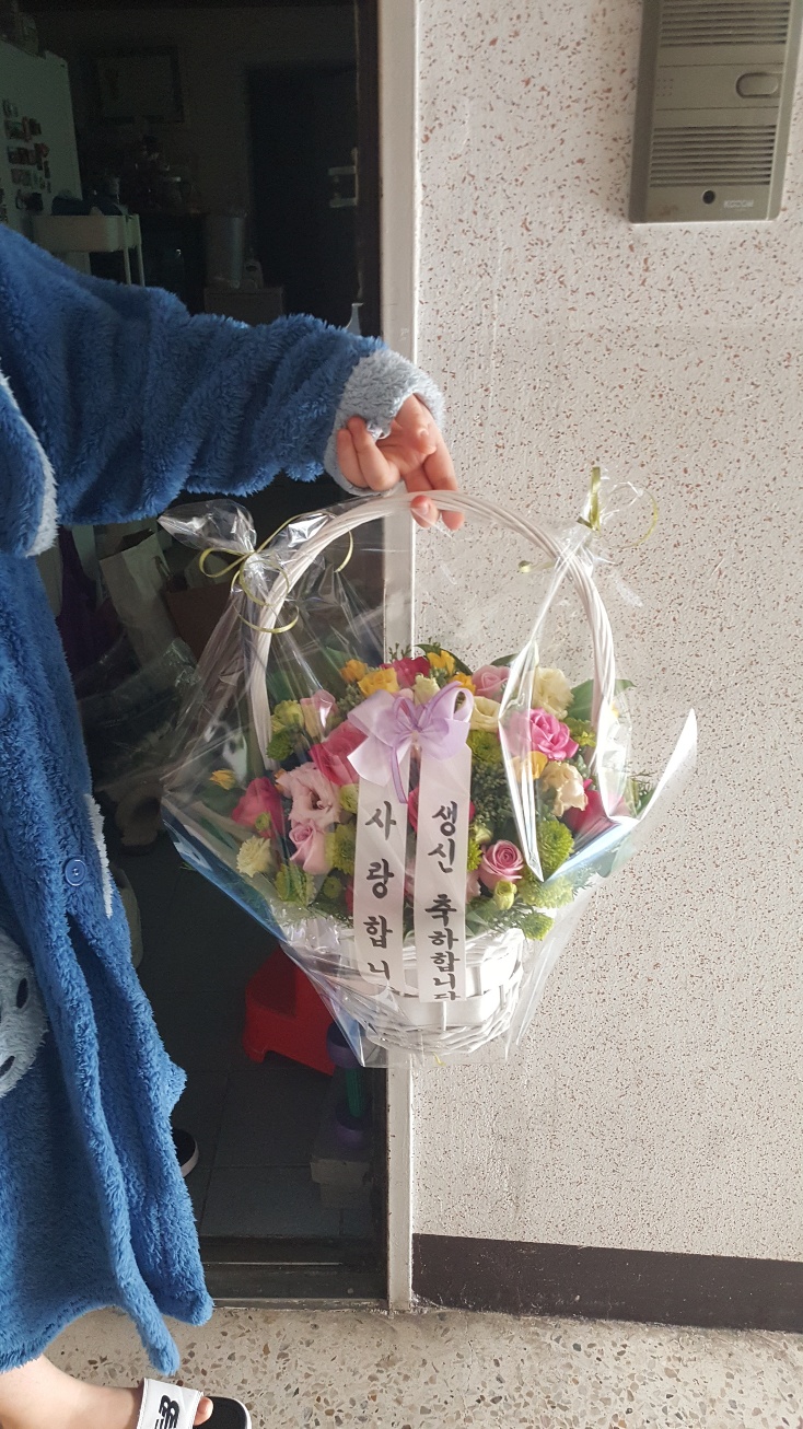 업로드 이미지