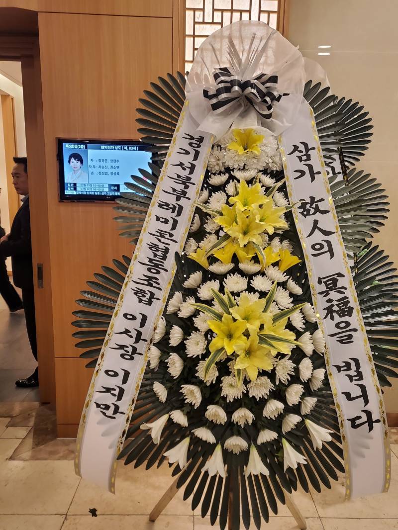 업로드 이미지