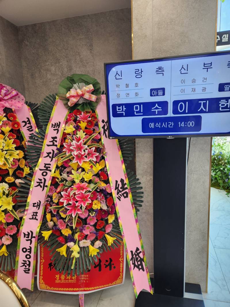 업로드 이미지