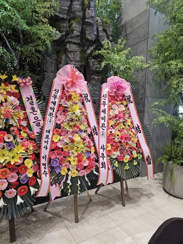 업로드 이미지
