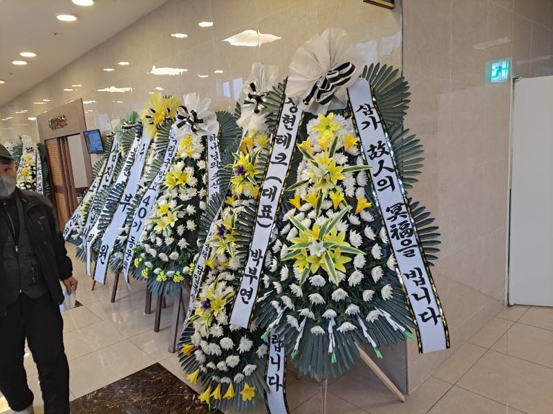 업로드 이미지