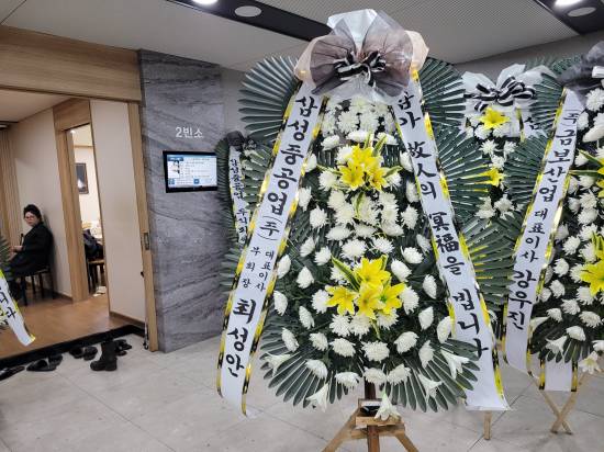 업로드 이미지
