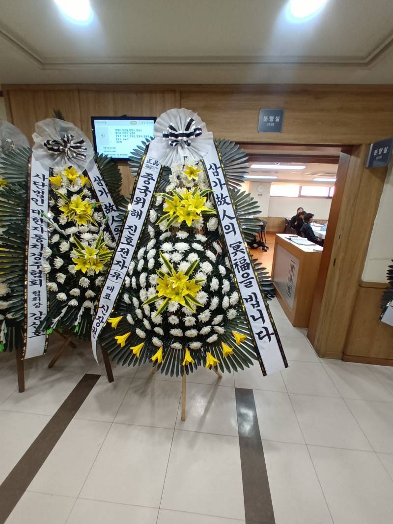 업로드 이미지