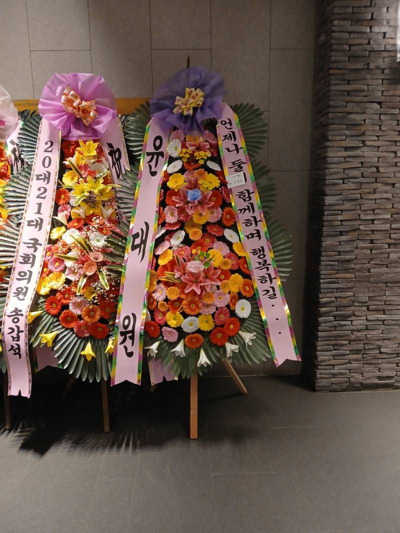 업로드 이미지