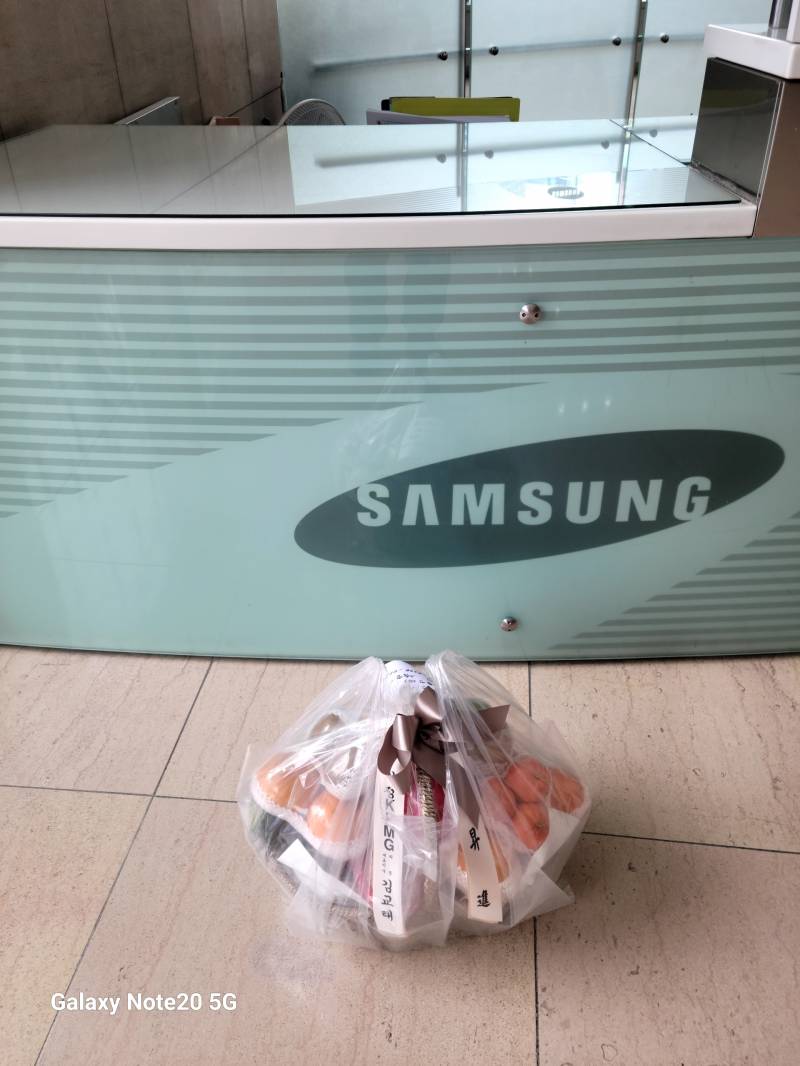 업로드 이미지