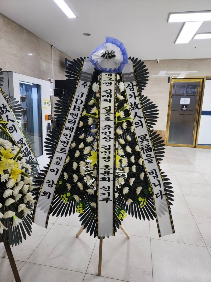 업로드 이미지
