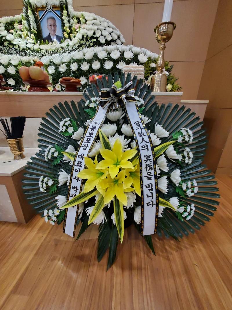 업로드 이미지