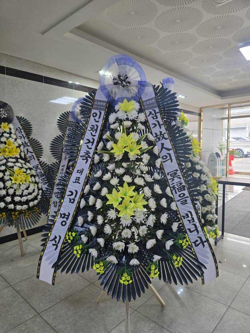 업로드 이미지