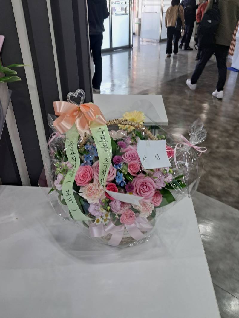 업로드 이미지