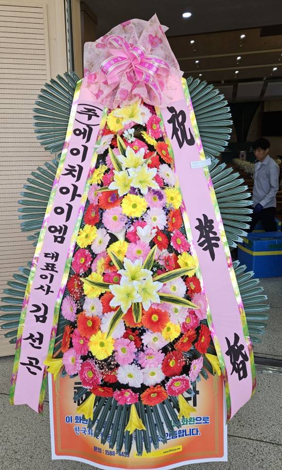 업로드 이미지
