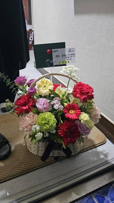 업로드 이미지