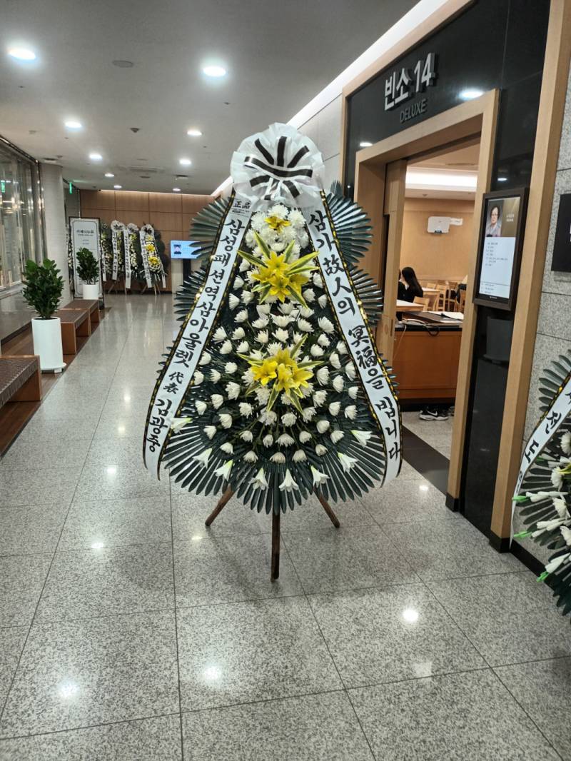업로드 이미지