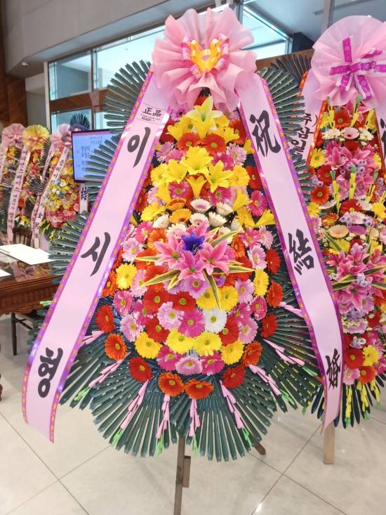 업로드 이미지