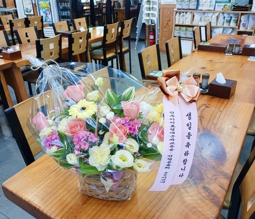 업로드 이미지