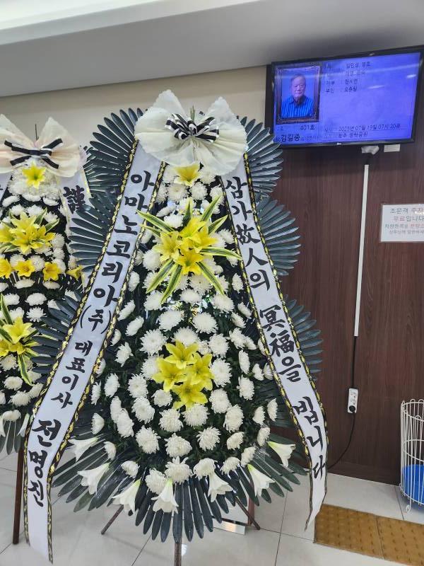 업로드 이미지