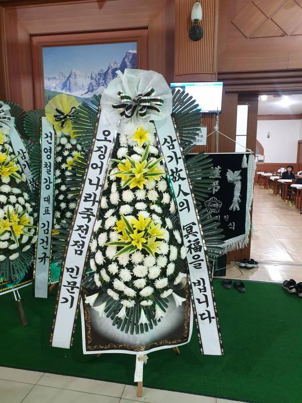 업로드 이미지