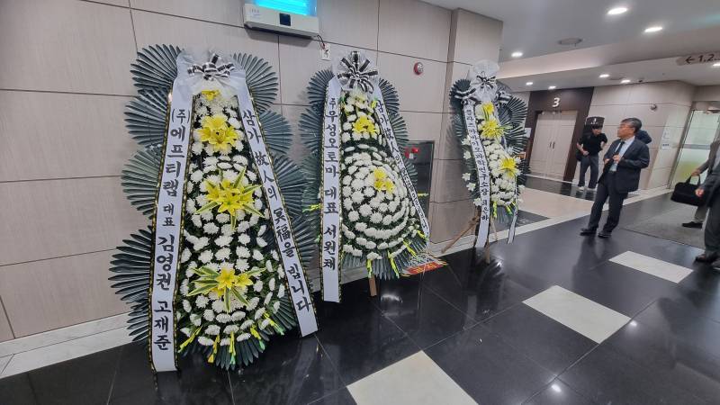 업로드 이미지