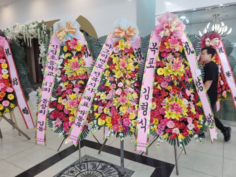 업로드 이미지