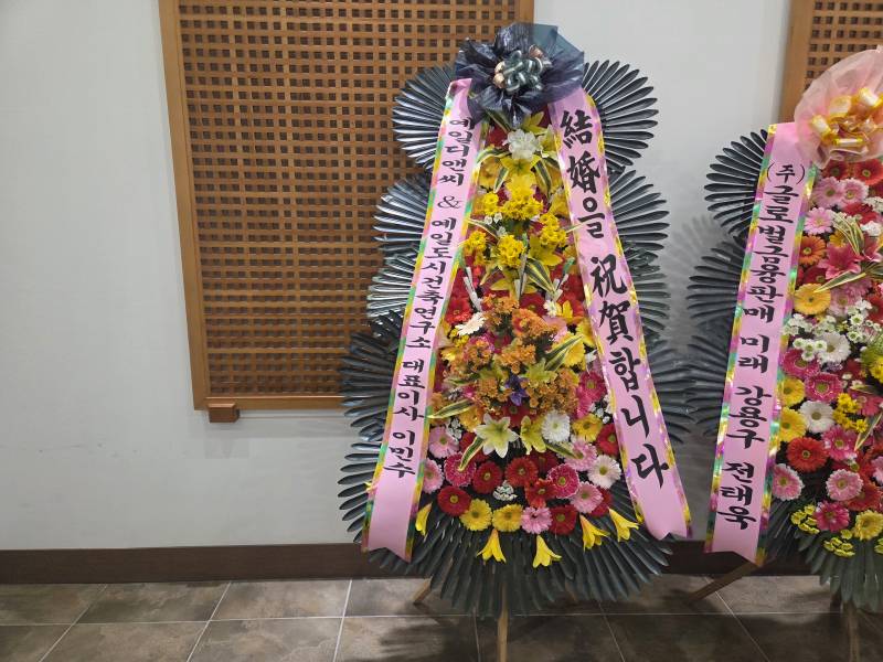 업로드 이미지