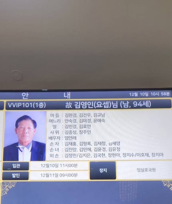 업로드 이미지
