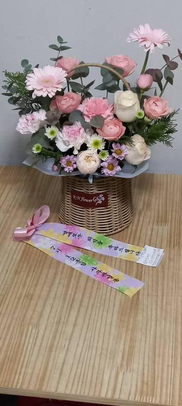 업로드 이미지