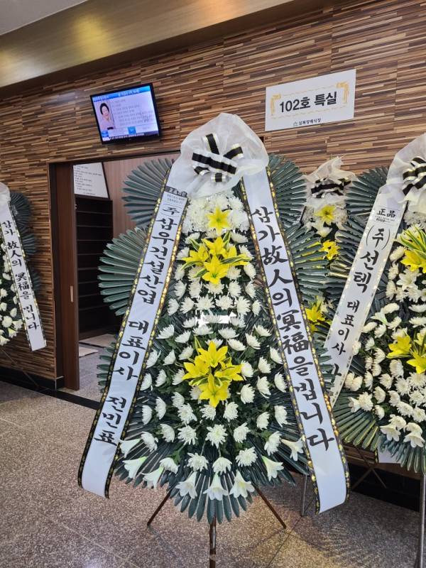 업로드 이미지