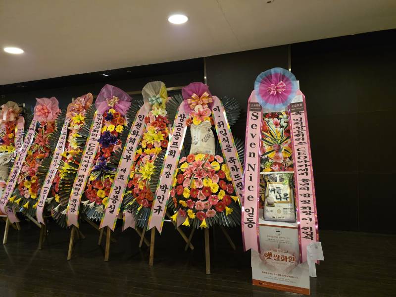 업로드 이미지