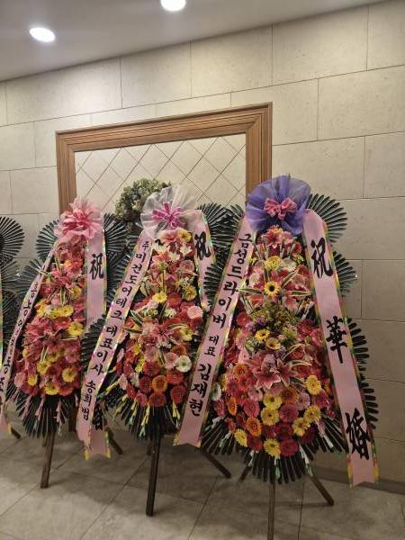업로드 이미지